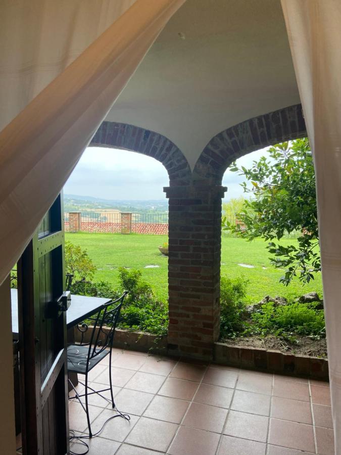 Cocconato Al Riccio Bed & Breakfast エクステリア 写真