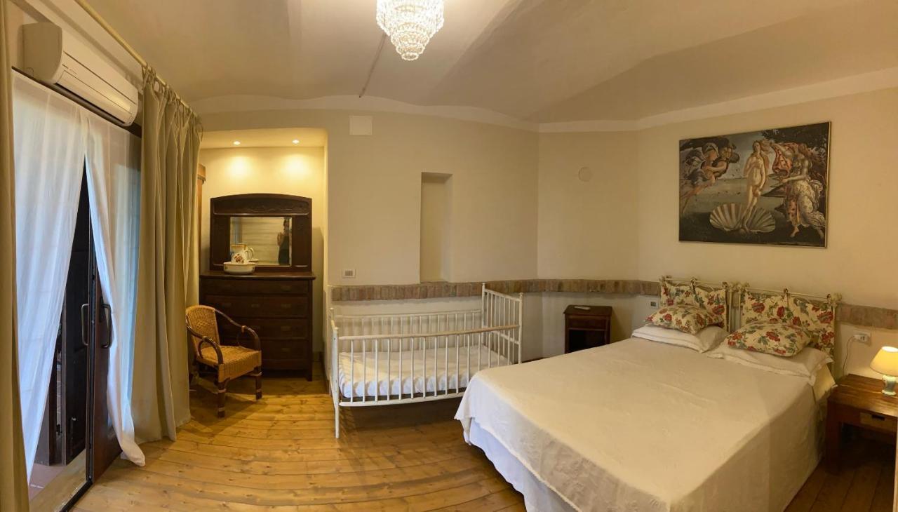 Cocconato Al Riccio Bed & Breakfast エクステリア 写真