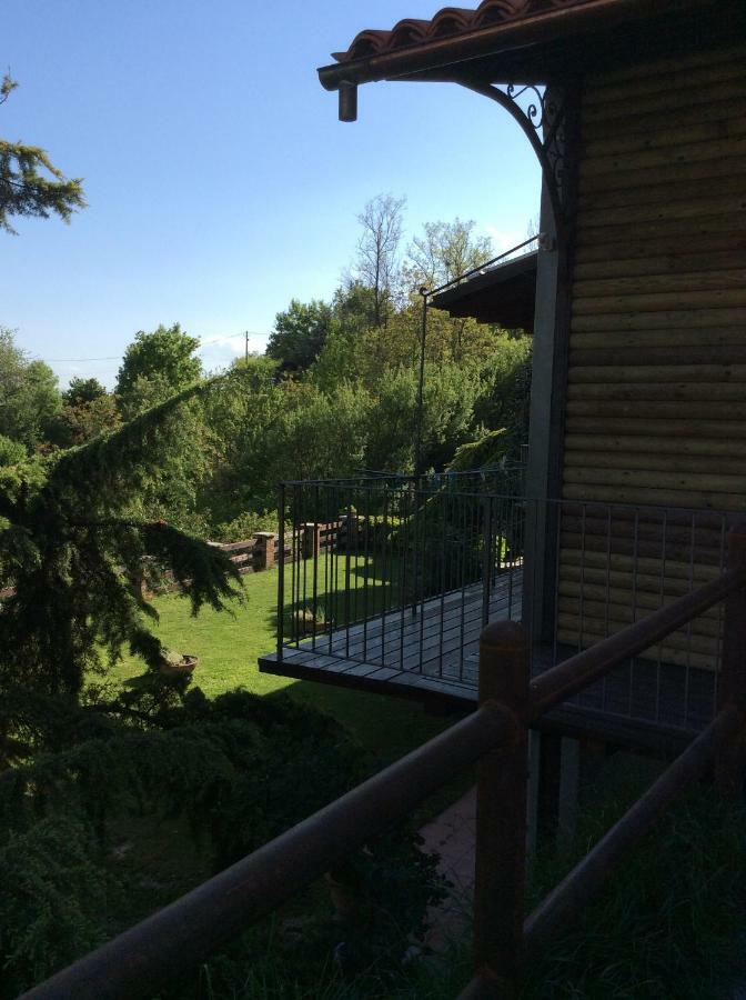 Cocconato Al Riccio Bed & Breakfast エクステリア 写真